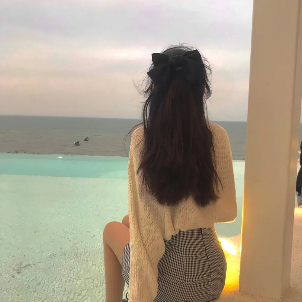 女高中生给你做饭了